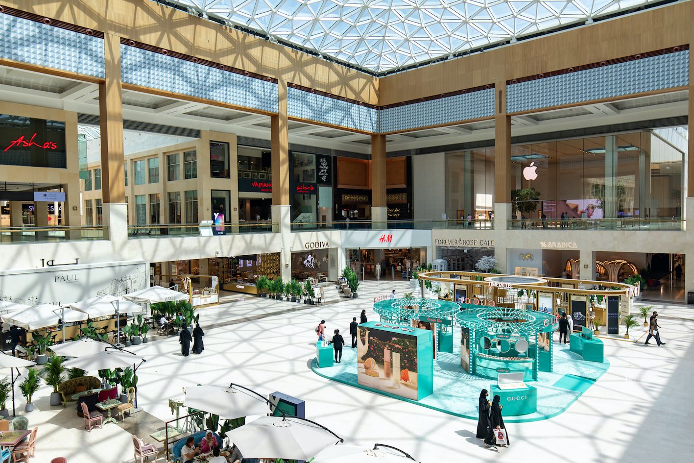 YAS MALL SPEARHEADS RETAIL SECTOR WITH REDEFINED SHOPPING EXPERIENCE